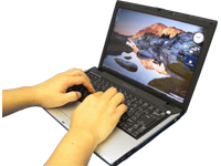 W466U （14.1インチ）モデル